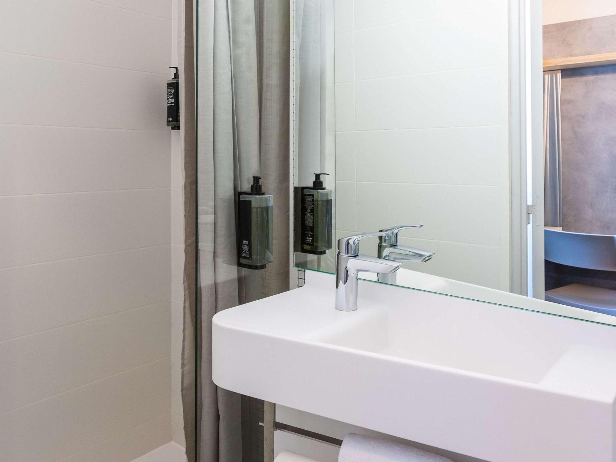 Ibis Budget Angouleme Centre Екстер'єр фото