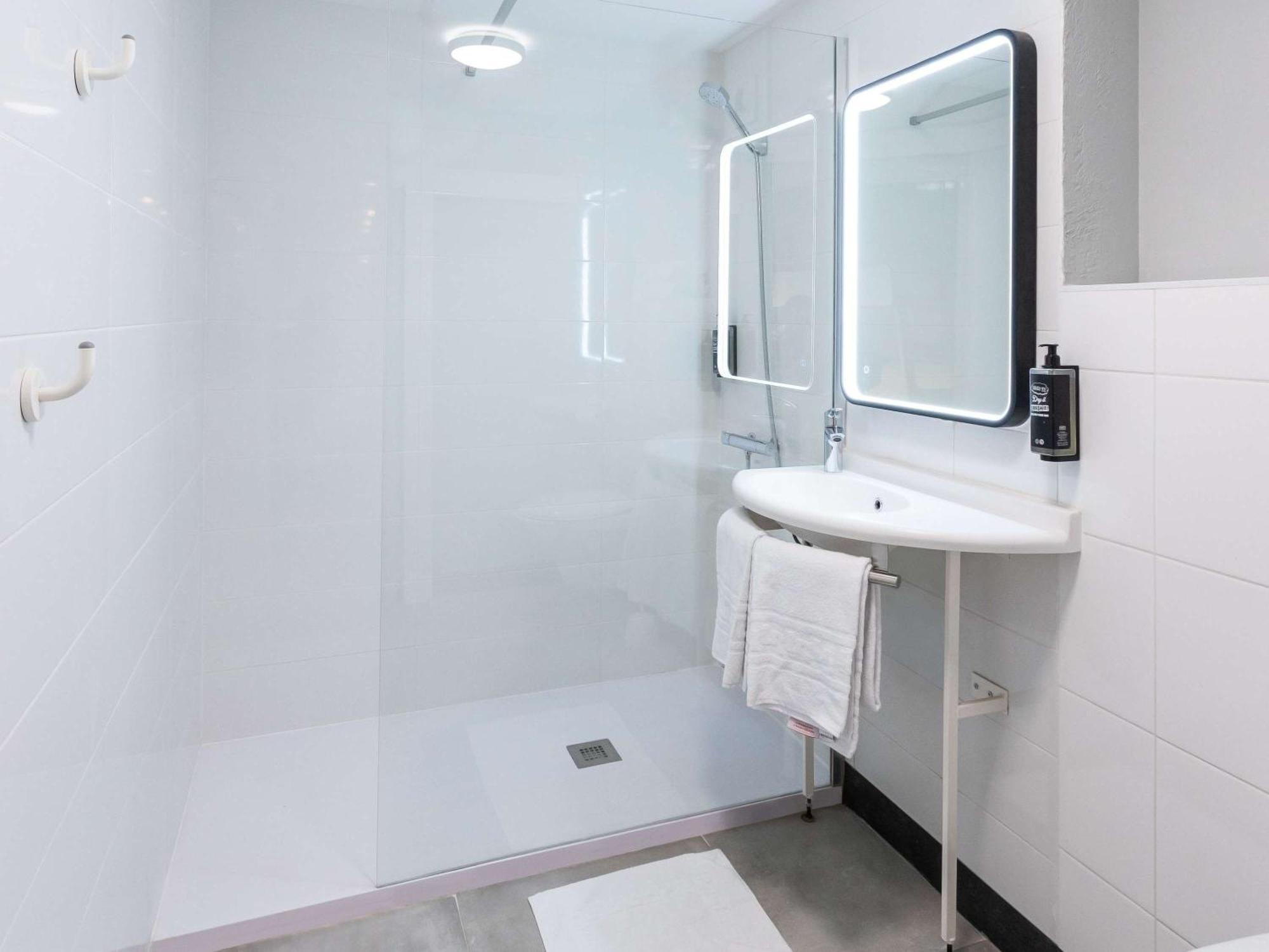 Ibis Budget Angouleme Centre Екстер'єр фото